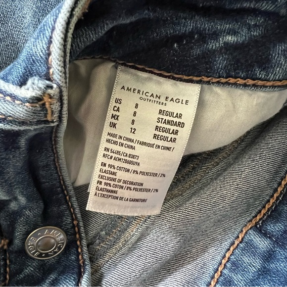 American Eagle Distressed Super Hi-Rise Jegging Size 8 - Picture 4 of 7